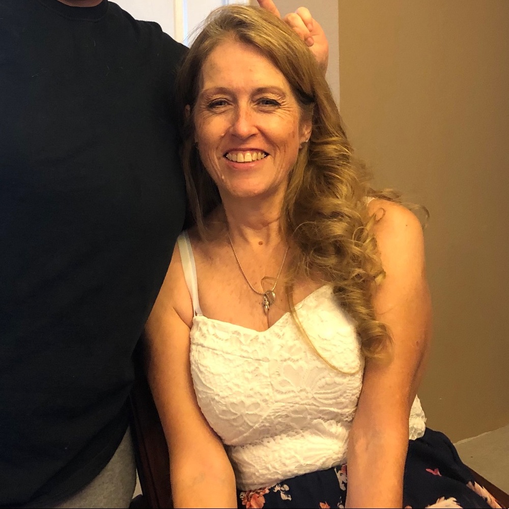 Meet your Posher, Lisa